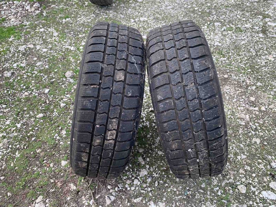 Продавам джанти със гуми за Мерцедес Спринтер зимни 225/70 15ц