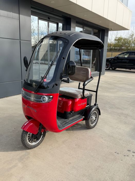 Електрически скутер за възрастни