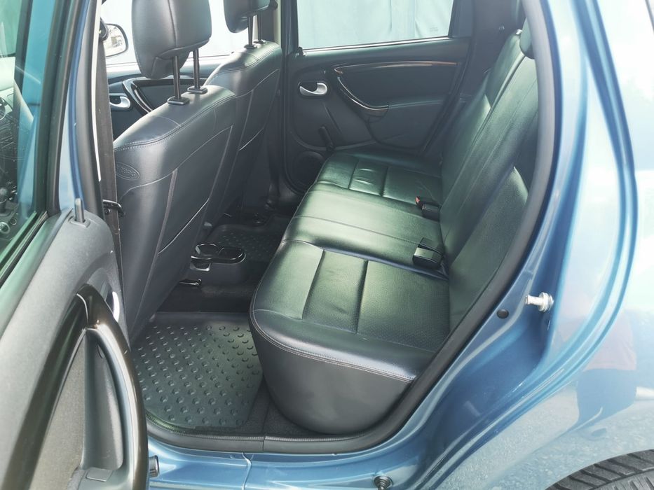Dacia Duster 4x4 stare foarte bună îngrijită