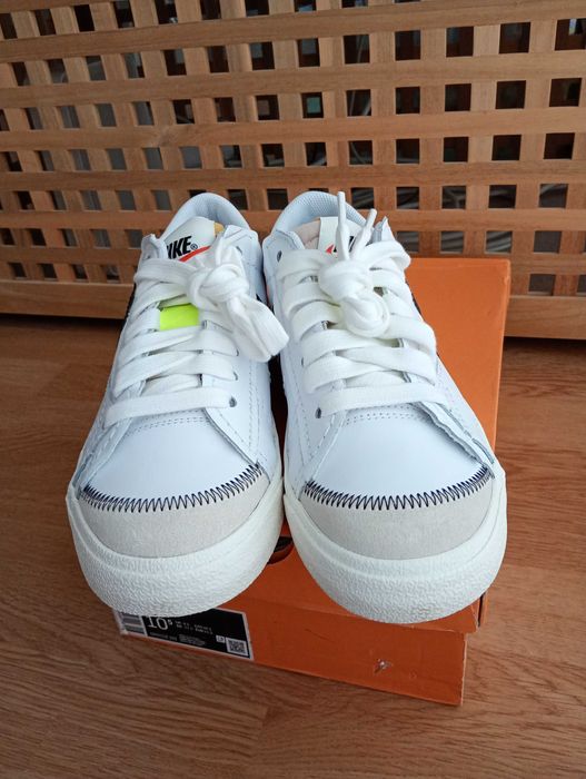 Nike Blazer Low 77 Adidas Yeezy Air Force One Balenciaga Balmain Bape