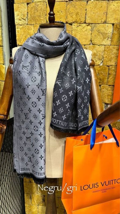 Produs de damă  +cutie