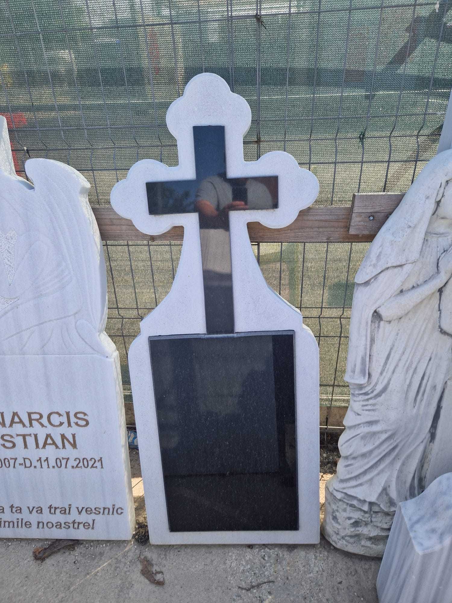 monumente funerare cruce marmura si granit gravura fotoceramica poze