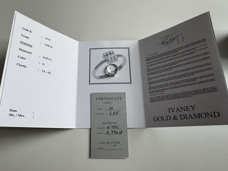 Годежен пръстен бяло злато с диаманти