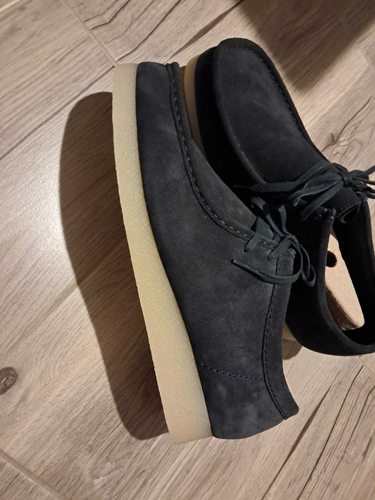 Vând pantofi mocasini Clarks noi, culoarea albastru inchis,,