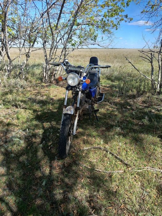 Продам мотоцикл gsx 200