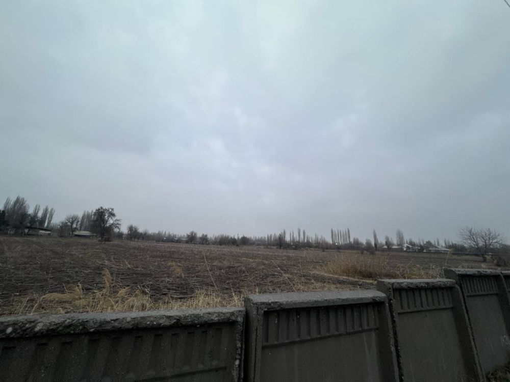 Продаётся земельный участок 10ГА