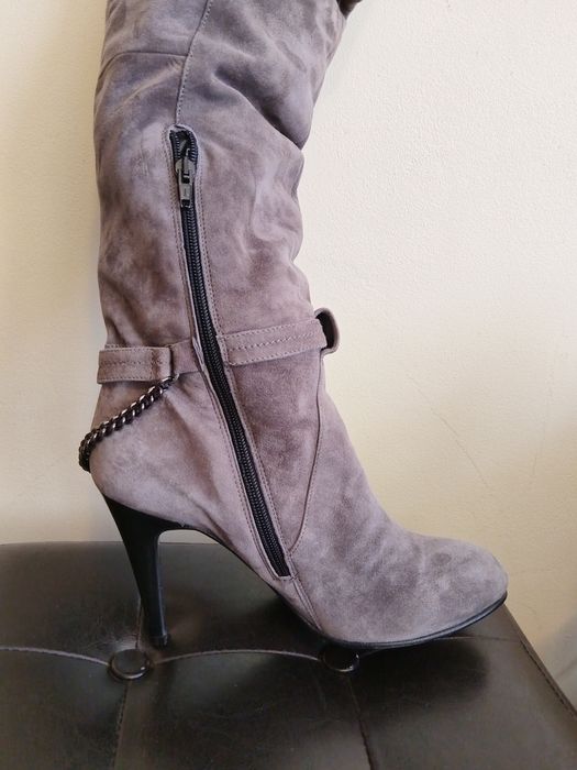 Cizme din piele întoarsă 40