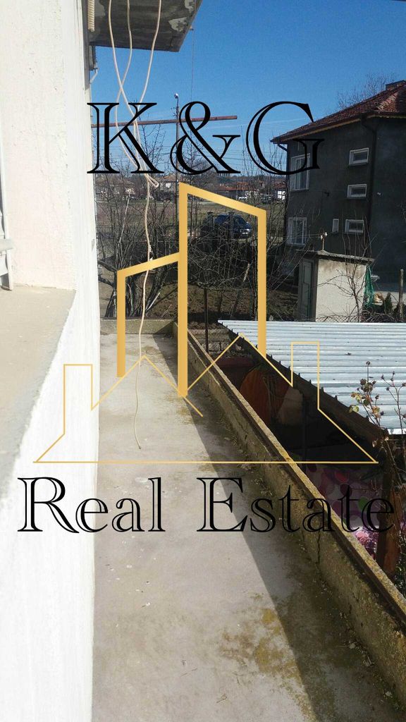 Продава се Етаж от къща в с. Стражец, Област Разград - 120 кв.м за 510 €/кв.м - Снимка #7
