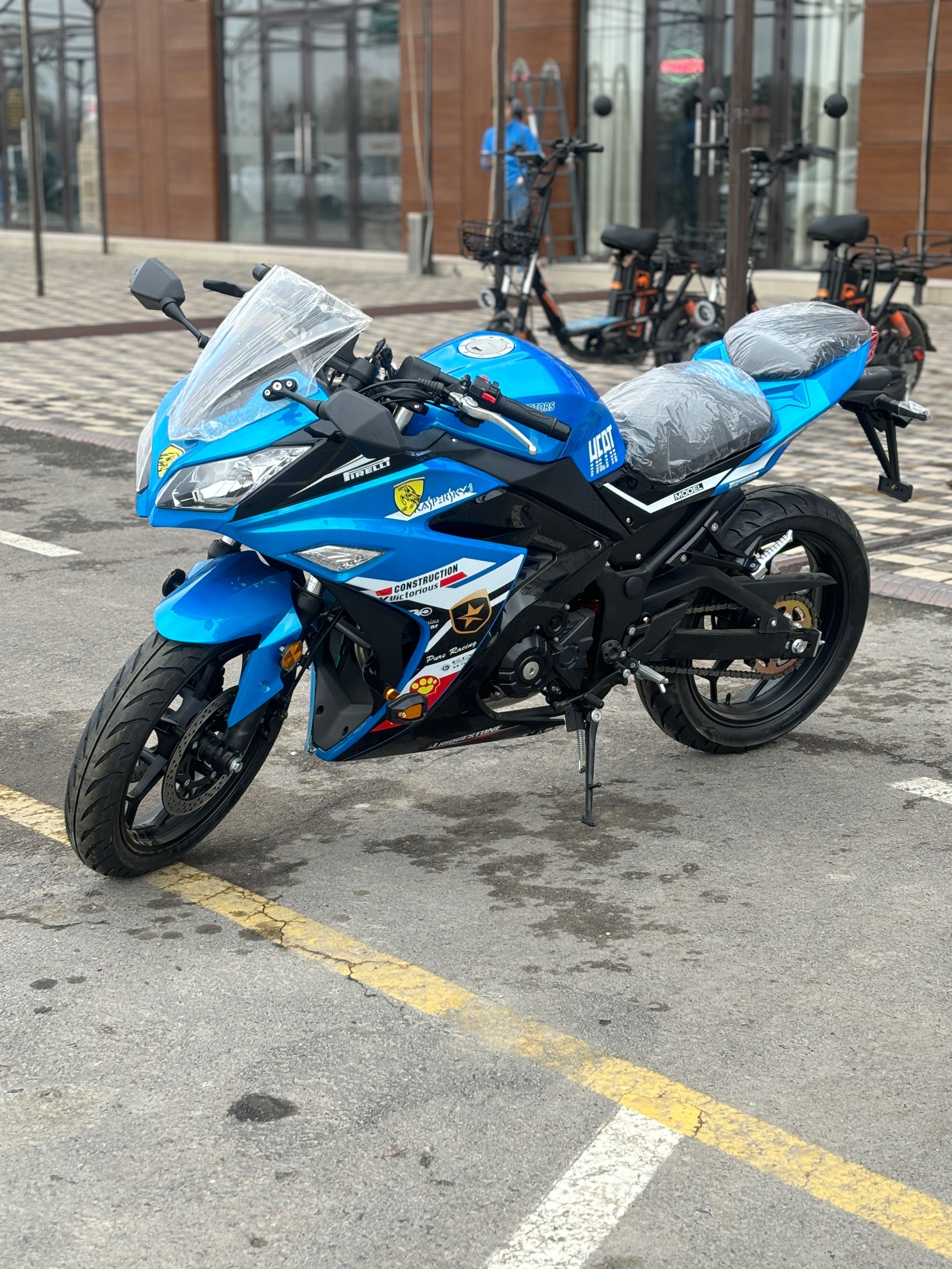 Mototsikl Sport bike