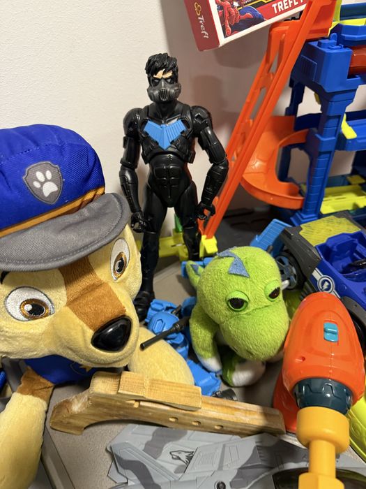 Lot 1 jucarii de copii