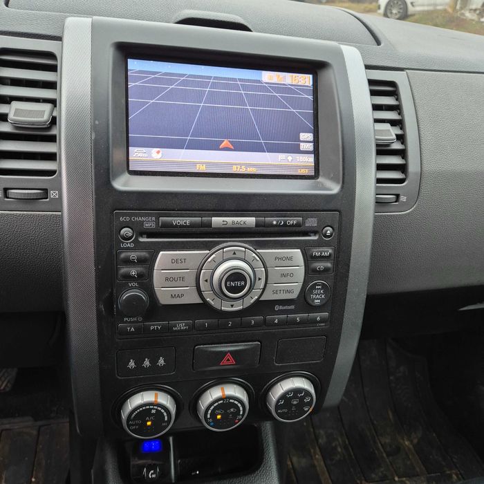 Vând Nissan X-Trail