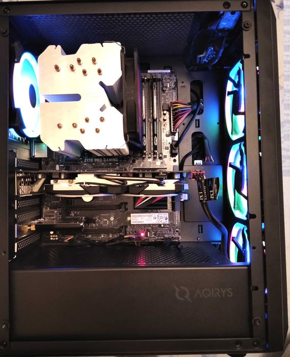 PC Gaming I7 6700K, RX 580, 16GB, 1TB SSD, Aqirys Sticla 4xaRGB+Teleco