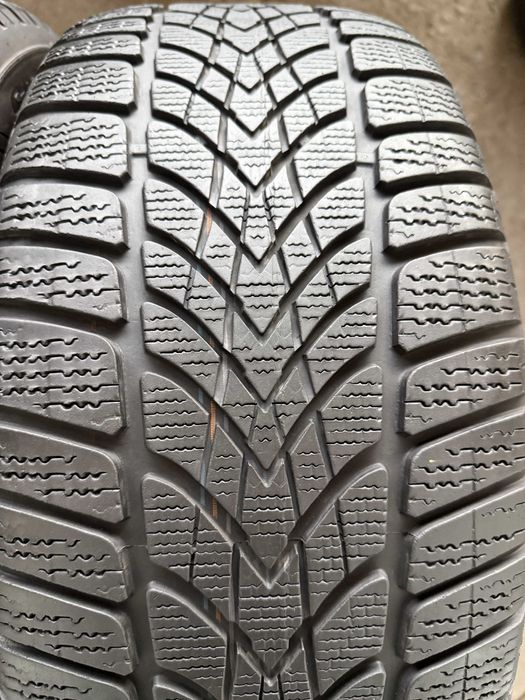 2x Anvelope Iarna 245/50 R18 runflat - Dunlop  Winter Sport 4D MOE DSS