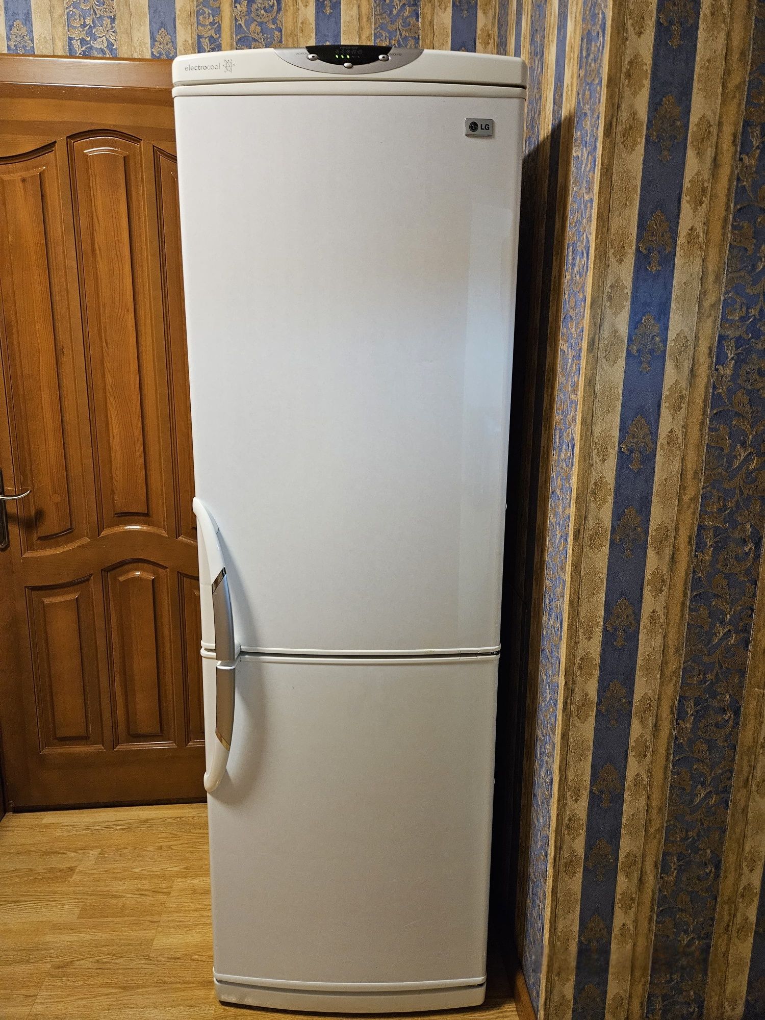 Холодильник б / у