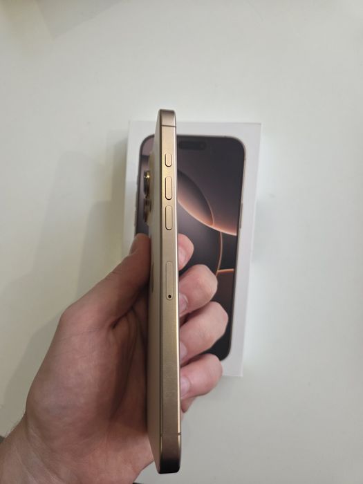 Iphone 16 Pro Max 256 GB Desert Titanium