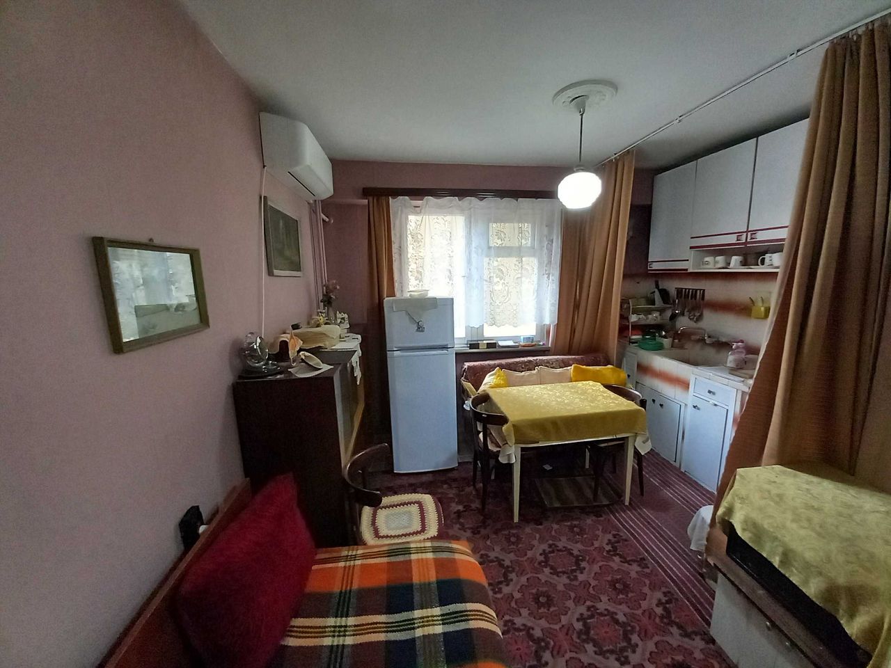 Продава се Двустаен апартамент в Разград, Бели Лом - 74 кв.м за 1068 €/кв.м - Снимка #6