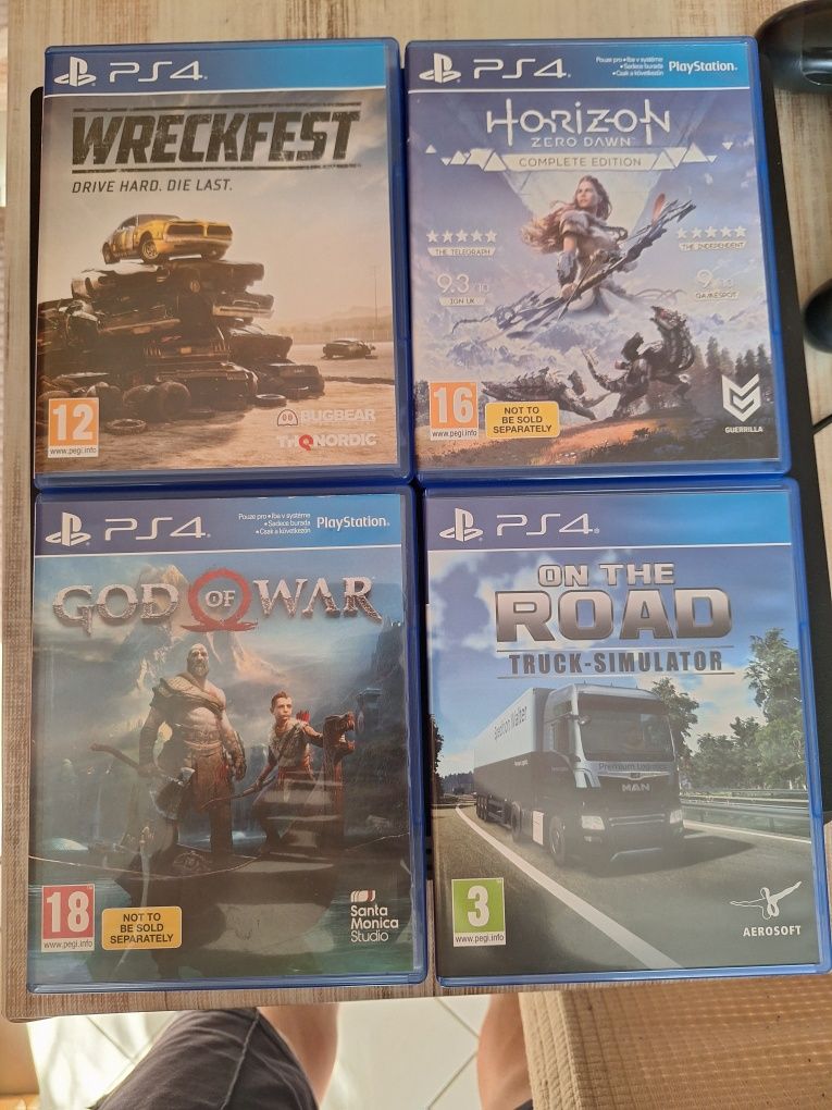 Playstation4PRO+6 игри