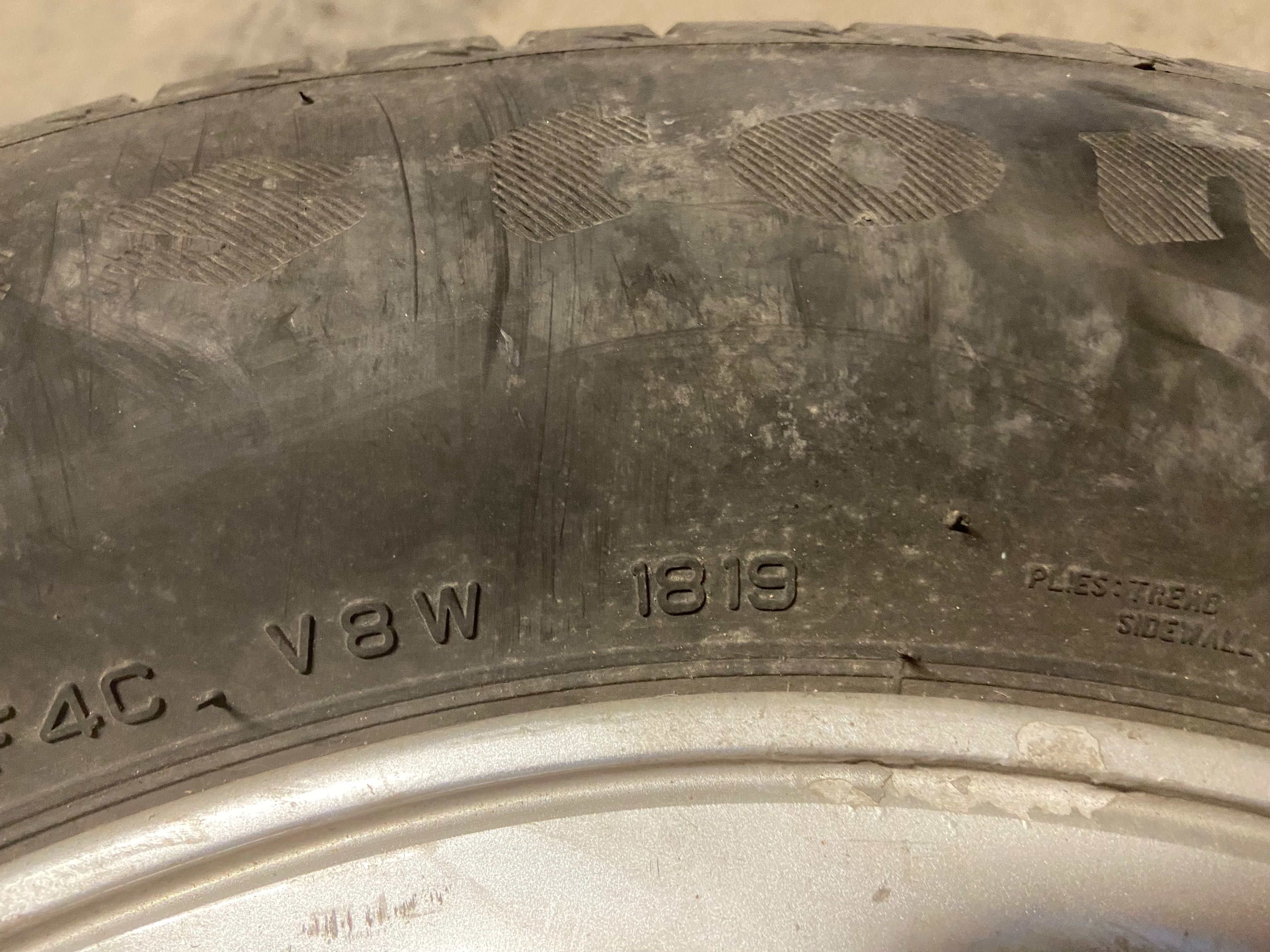 Оригинални джанти с гуми за Тойота Рав4 235/60/16 Firestone Roadhawk