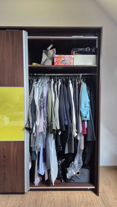 Dulap ca nou produs de Amica