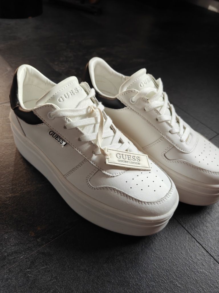 Adidasi Guess dama noi