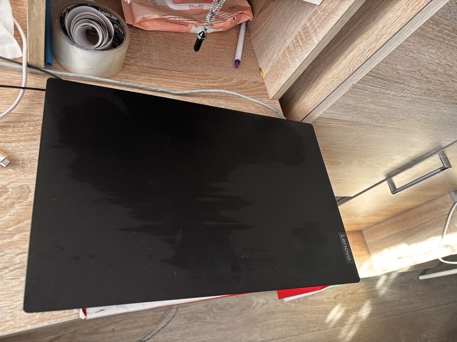 Продам ноутбук lenovo