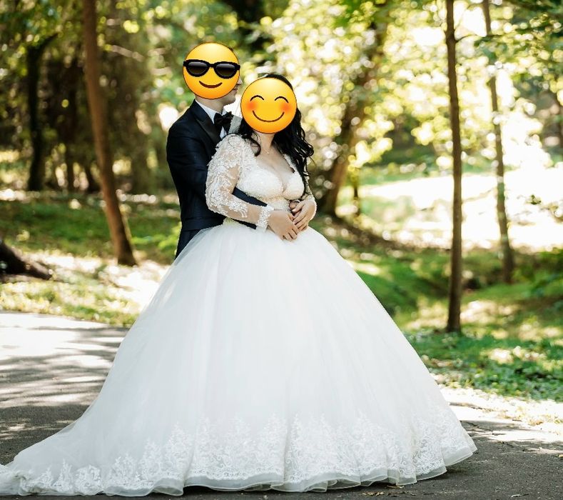 Rochie mireasa mărimea 50 + rochie fetita 2-3 ani