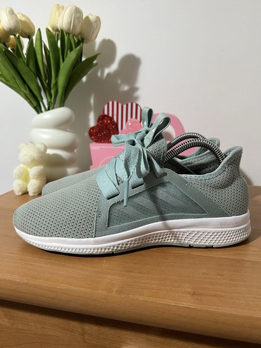 Оригинални маратонки Adidas 39 нонер