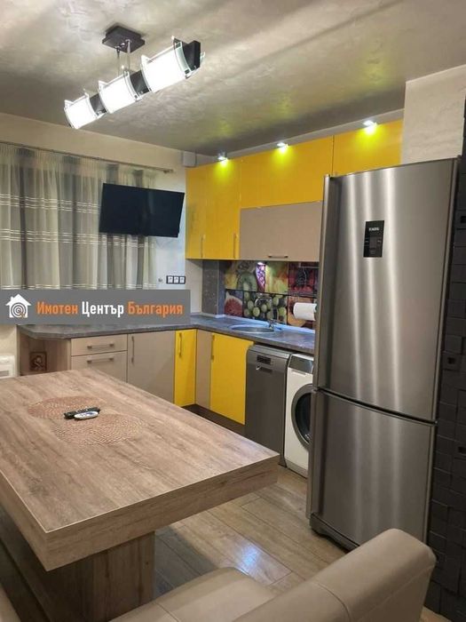 Продава се Тристаен апартамент в София, Студентски град - 85 кв.м за 2118 €/кв.м - Снимка #1