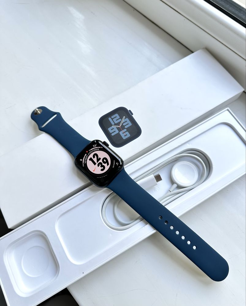 Apple iWatch SE (2) Midnight 44mm