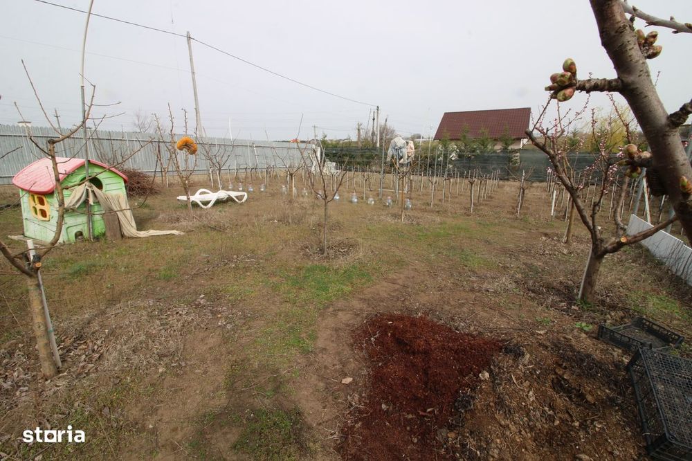 Vila D+P+M Sat Costi ( Floricultura) cu bransamente la utilitati