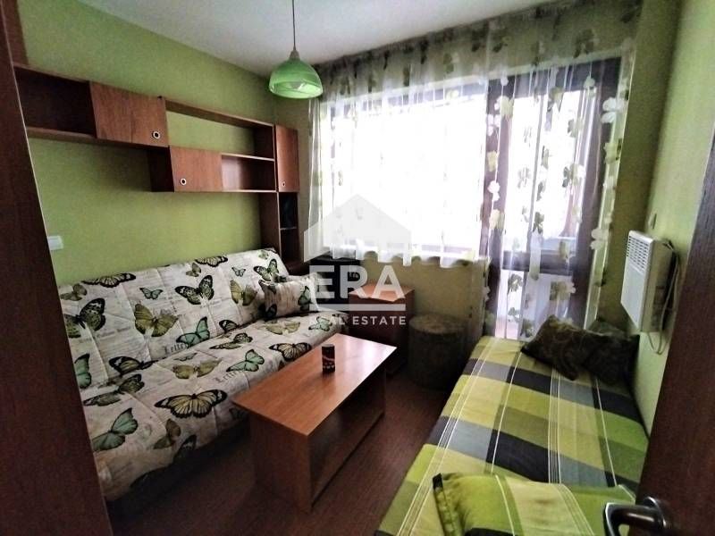 Дава се под наем Тристаен апартамент в Варна, Лятно кино Тракия - 70 кв.м за 650 € - Снимка #9