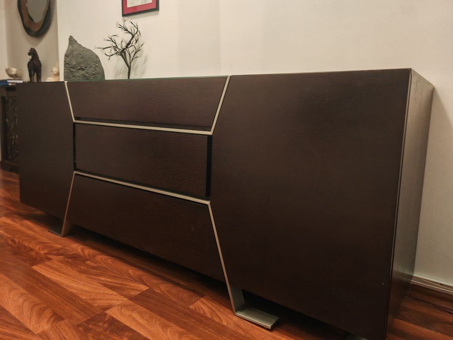 Bufet/comoda/servanta/dulap maro (wenge)