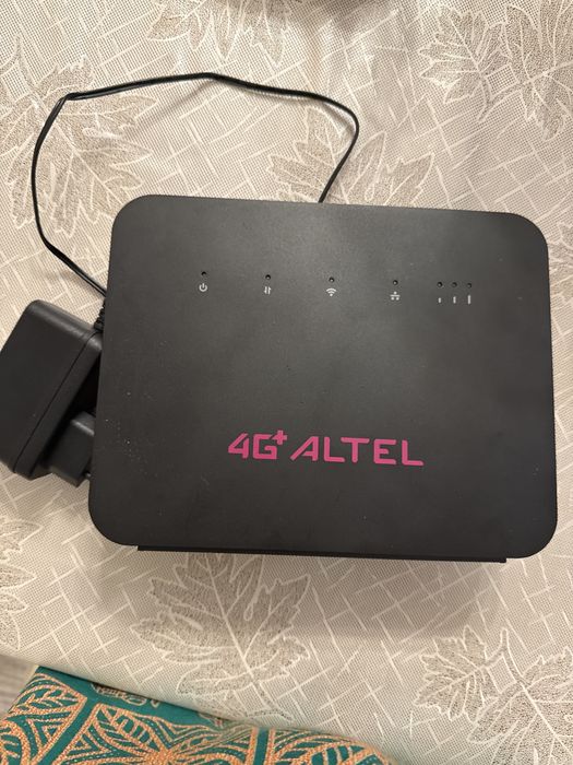 Модем Altel  4 g ………