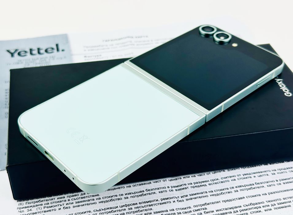KATO НОВ! Samsung Galaxy Z Flip 6 5G 256GB 12RAM Mint 3г. Гаранция!