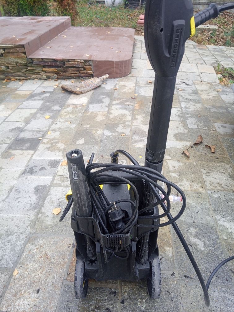 Водоструйка Karcher