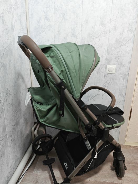 Прогулочная коляска kidillo