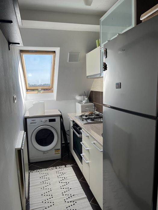 Se vinde apartament la mansarda , 2 camere, 45 m