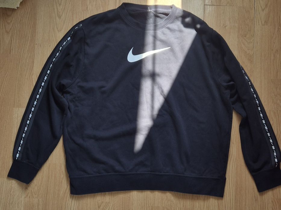 Bluza Nike XL conditie foarte buna