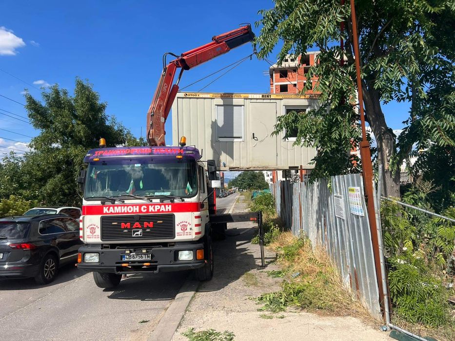 Транспортни услуги - Камион с кран