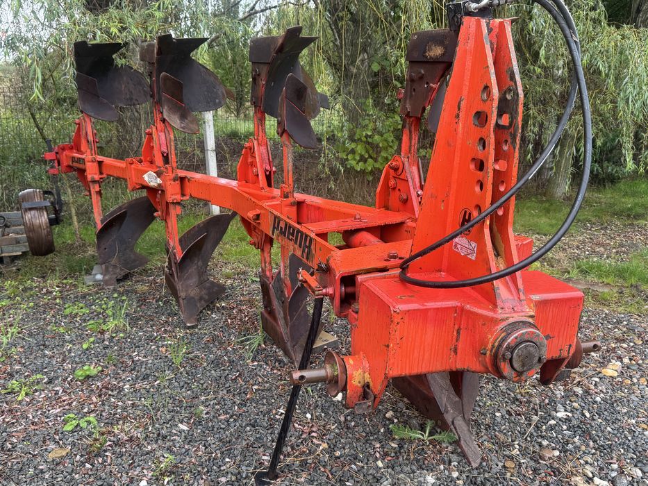 Plug simplu marca kverneland. ,reversibil  Niemeyer