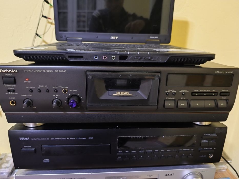 Vând casetofon deck technics RS  bx 646