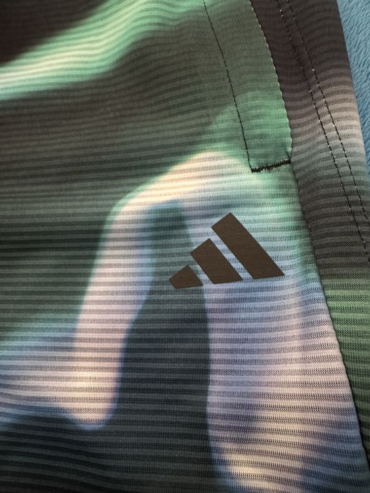 Спортни къси панталони Addidas