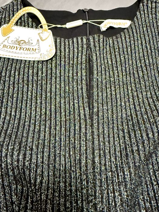 Официална рокля, нова