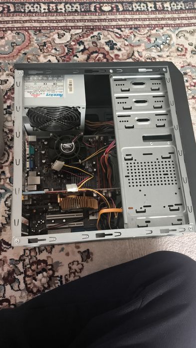 Системны блок офисны