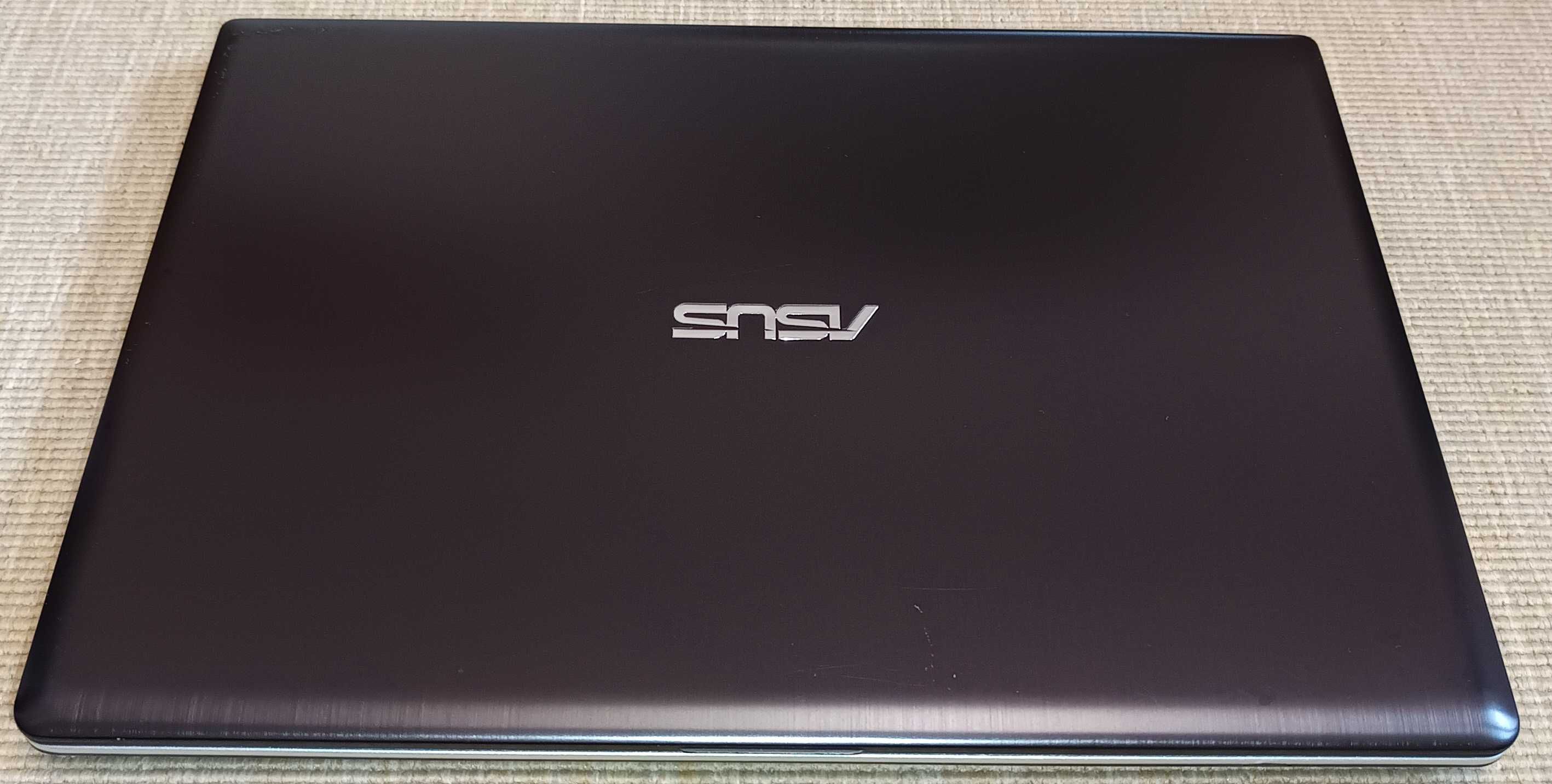 Laptop Asus Ultrabook  SSD 512 Gb Ram 12Gb 14.''-- 36 Cm
