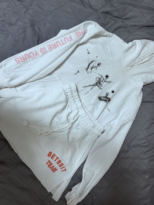 Одежда для девочек