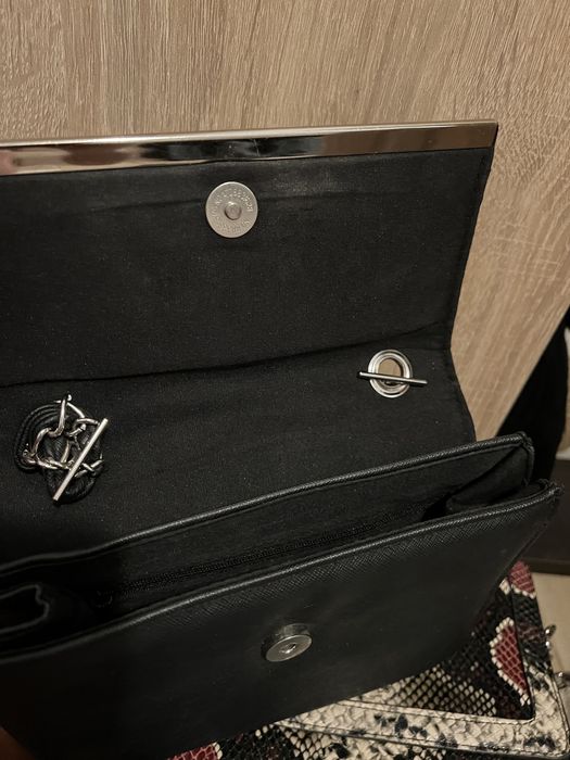 Genti Zara/Stradivarius/New Yorker