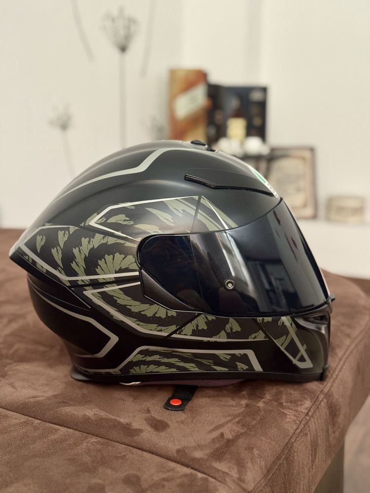 Каска AGV K5-S + допълнителен визьор  РАЗМЕР ML-58