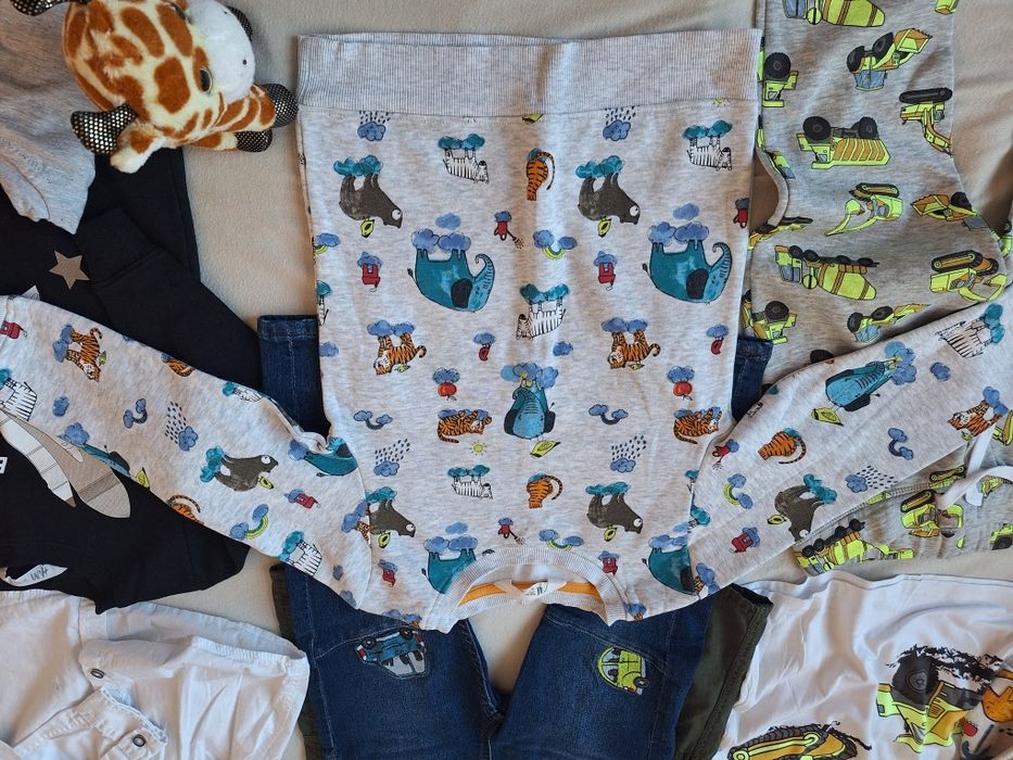 Чисто нови дрехи размер 110/116