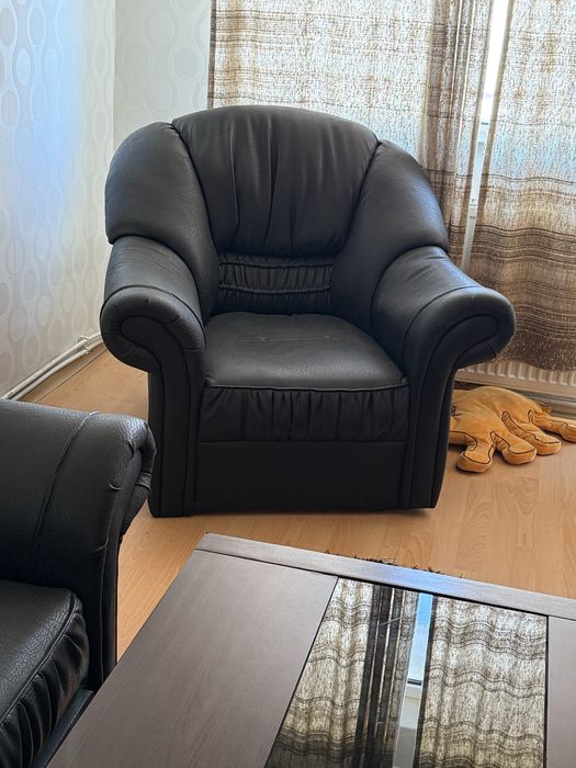 Vând colțar living